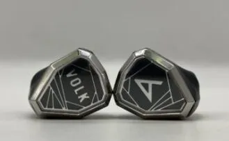 Astell & Kern x Volk Audio Stella Review: Luxury IEMs With Vivid Detail