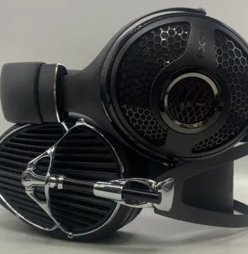 Meze Arta vs Focal Utopia 2022: Flagship Open-Back Headphones Compared