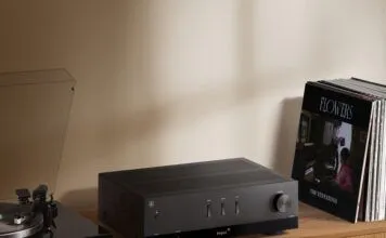 Yamaha R200A Stereo Receiver Combines 100W Power, Bluetooth, and Vinyl Playback