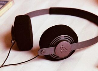 Gadhouse Wesley Wired Headphones Tap Into the Analog Audio Revival