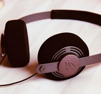 Gadhouse Wesley Wired Headphones Tap Into the Analog Audio Revival