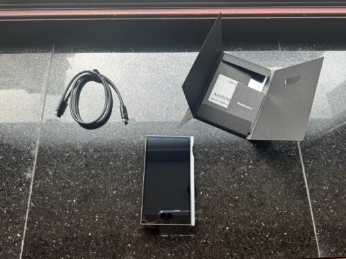 Unboxing the Astell & Kern KAAN Ultra