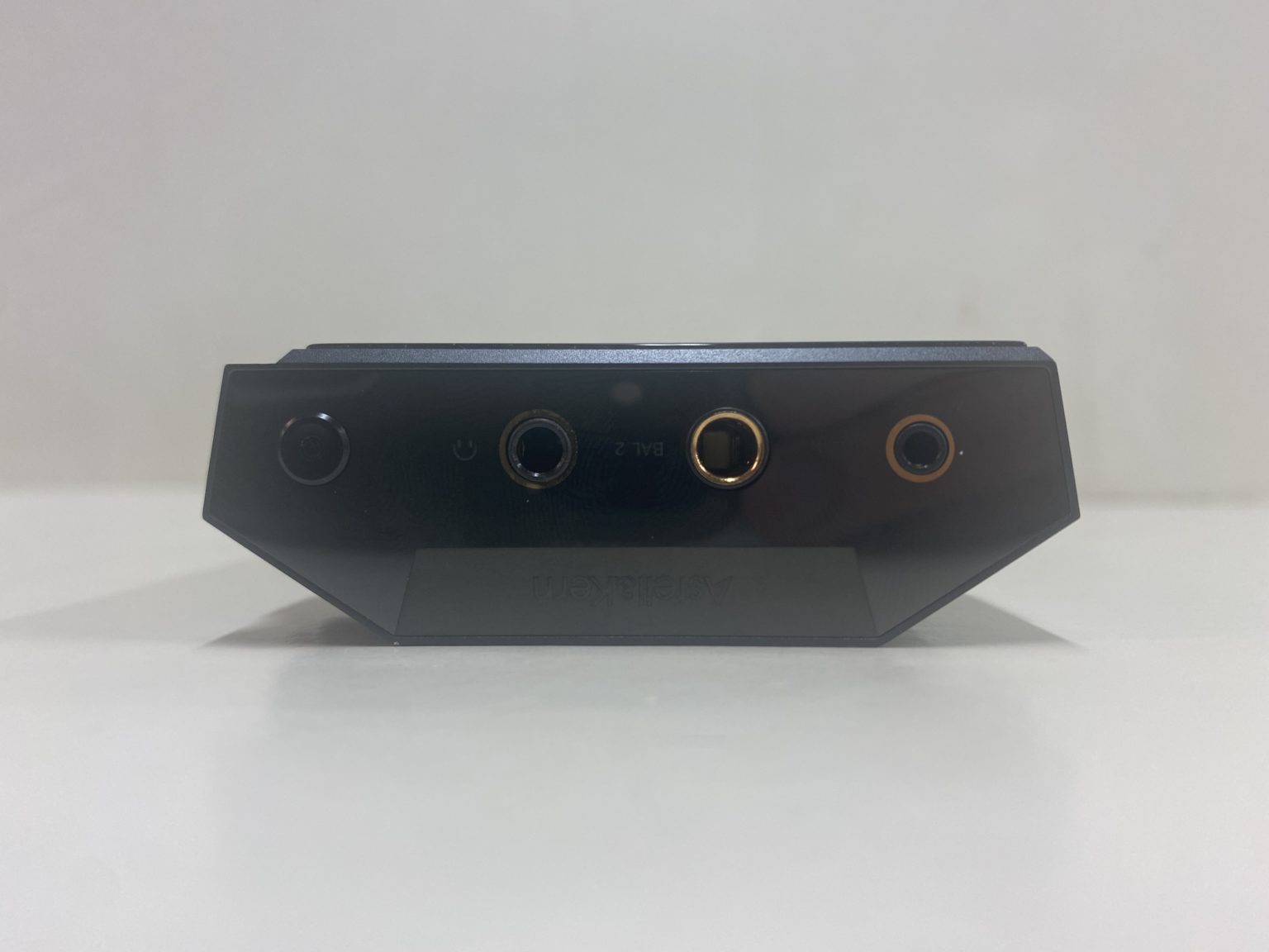 Astell&Kern KANN MAX Gris Anthracite - Lecteur Audio Hi-Fi Quad DAC - Occasion