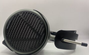 Audeze MM-520 Review: A Professional Open-Back Built for Accuracy