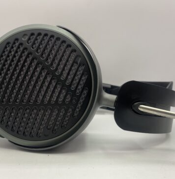 Audeze MM-520 Review: A Professional Open-Back Built for Accuracy