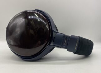Audio-Technica ATH-AWX7000 Review: Beautiful Wood, Bold Sound