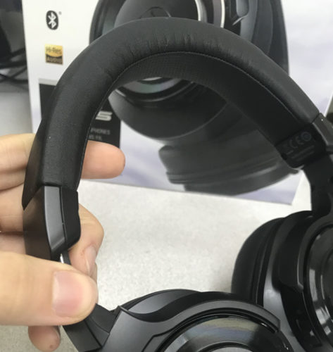 Audio Technica Solid Bass ATH-WS990BT Wireless Noise Cancelling Headphones Headband