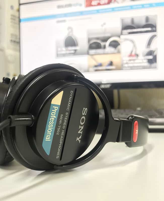 Best Professional Headphones Sony MDR-7502 On-Ear Headphones