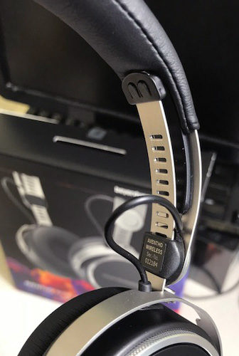 Beyerdynamic Aventho Wireless headphones headband