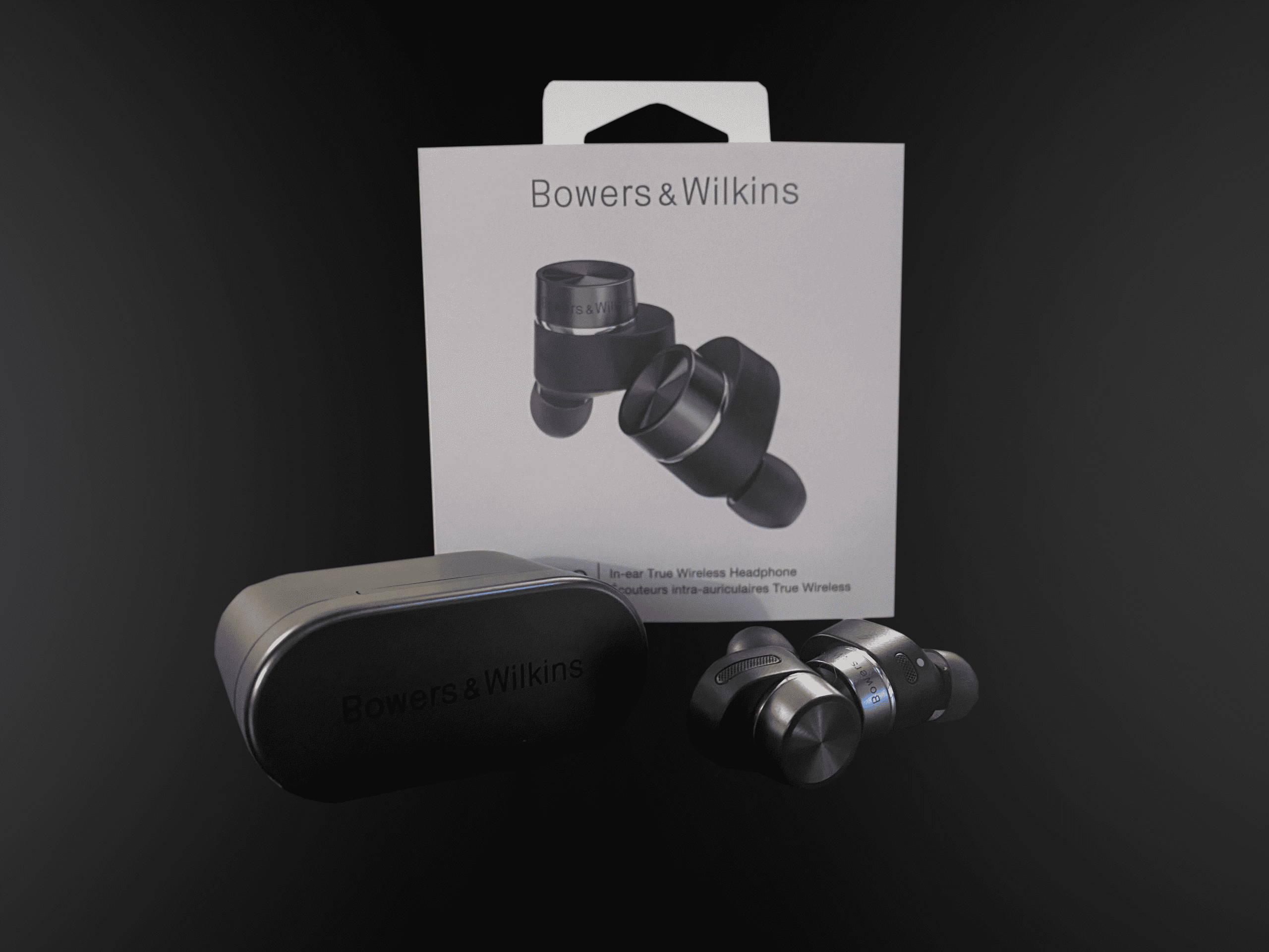 Bowers & Wilkins PI7 B＆W 完全ワイヤレスイヤホンの+