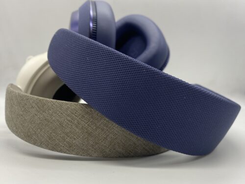 Bowers & Wilkins PX7 S3 or Sennheiser Momentum 4 headbands 