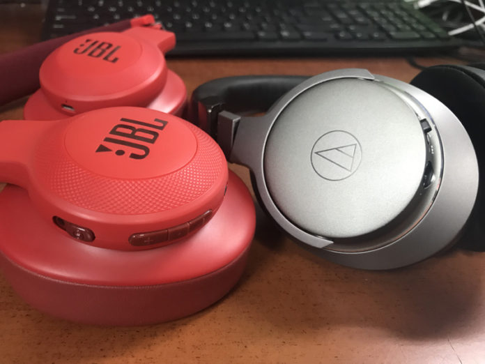 Buy Audio Technica ATH-SR6BT vs JBL E55BT Best Wireless Headphones