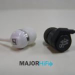 Sennheiser CX 100 vs Strauss & Wagner EM205 Wired Earbuds Comparison Review Sennheiser CX 100 and Strauss & Wagner EM205 wired earbuds