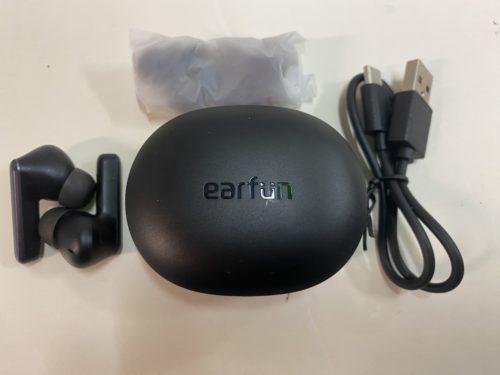 EarFun Air S items 