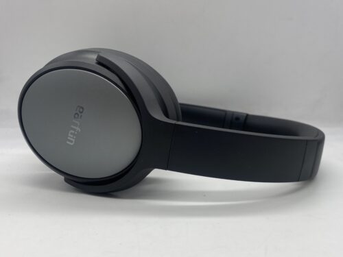 EarFun Tune Pro side 