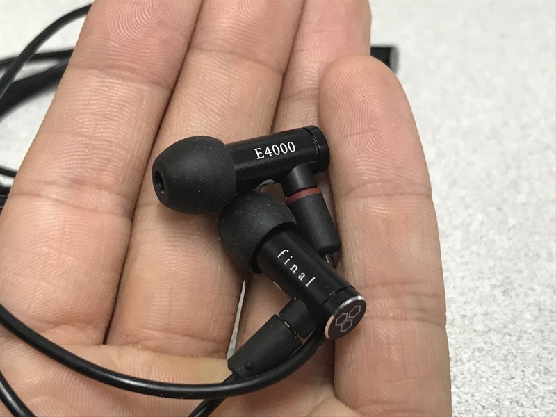 earphones review