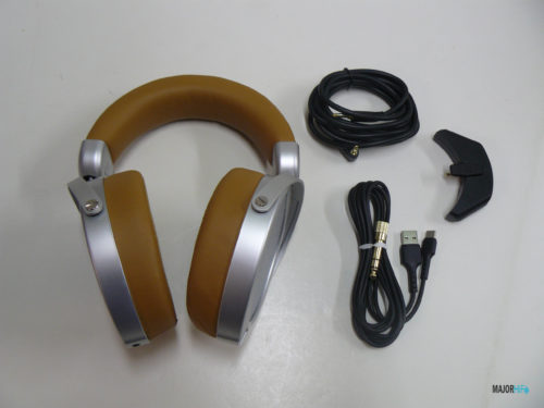 Headphone packaging contents