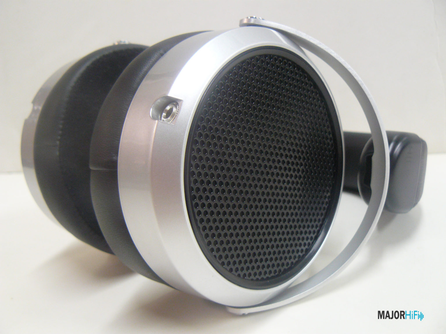 HiFiMAN HE400SE Review - Major HiFi