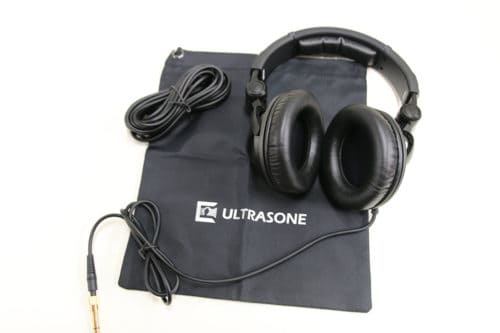 Ultrasone PRO480i studio reference headphones accessories