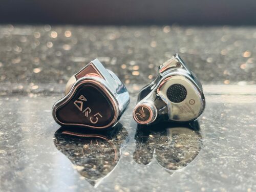FiR Audio Krypton 5 takes a few notes from 64 Audio.