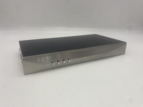 Astell and Kern SP4000T, floor
