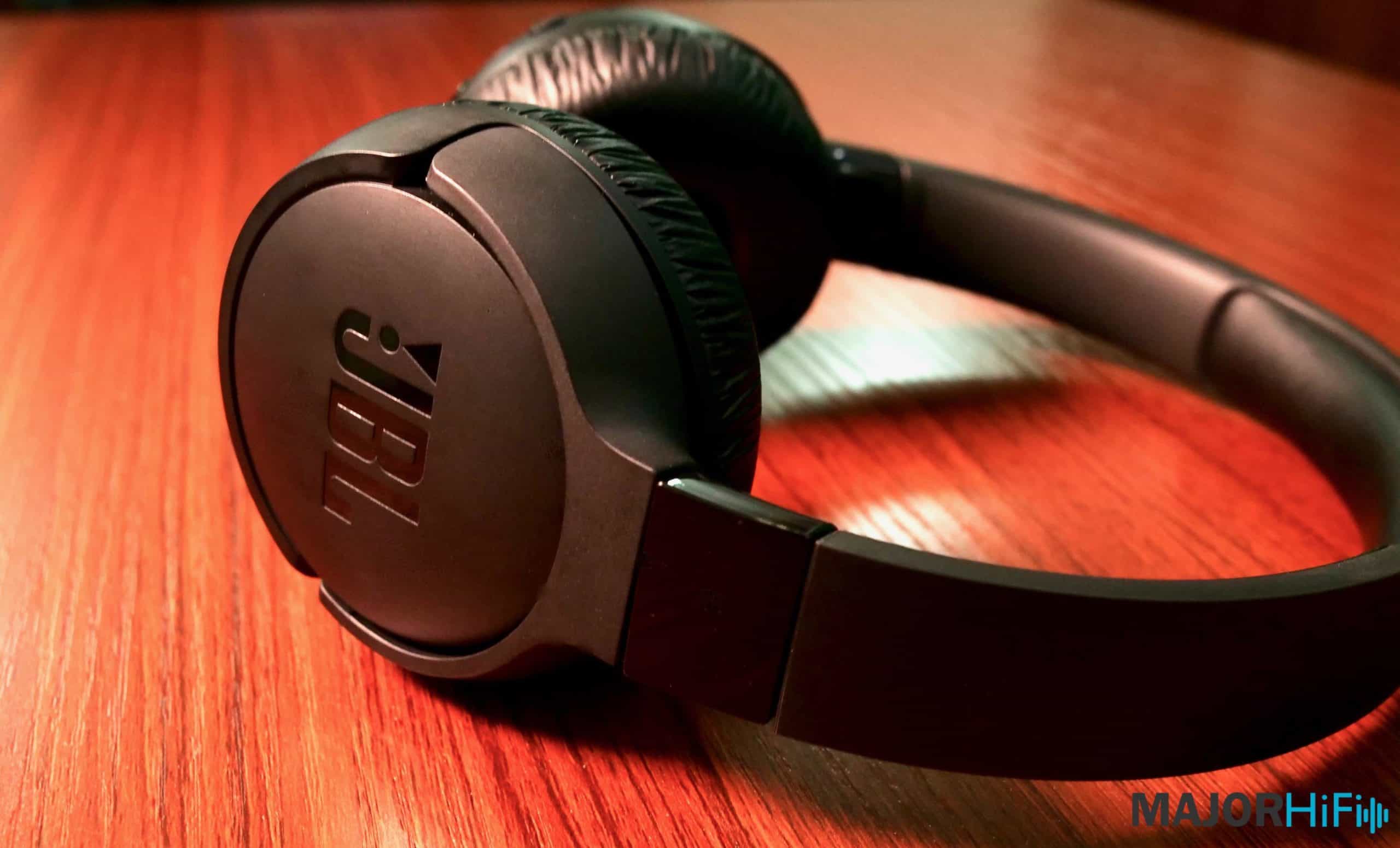 Menneskelige race mave universitetsområde JBL Tune 660NC Review - Affordable Bluetooth Headphones - Major HiFi