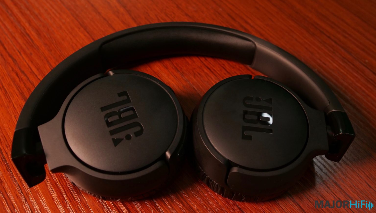 Jbl tune 660