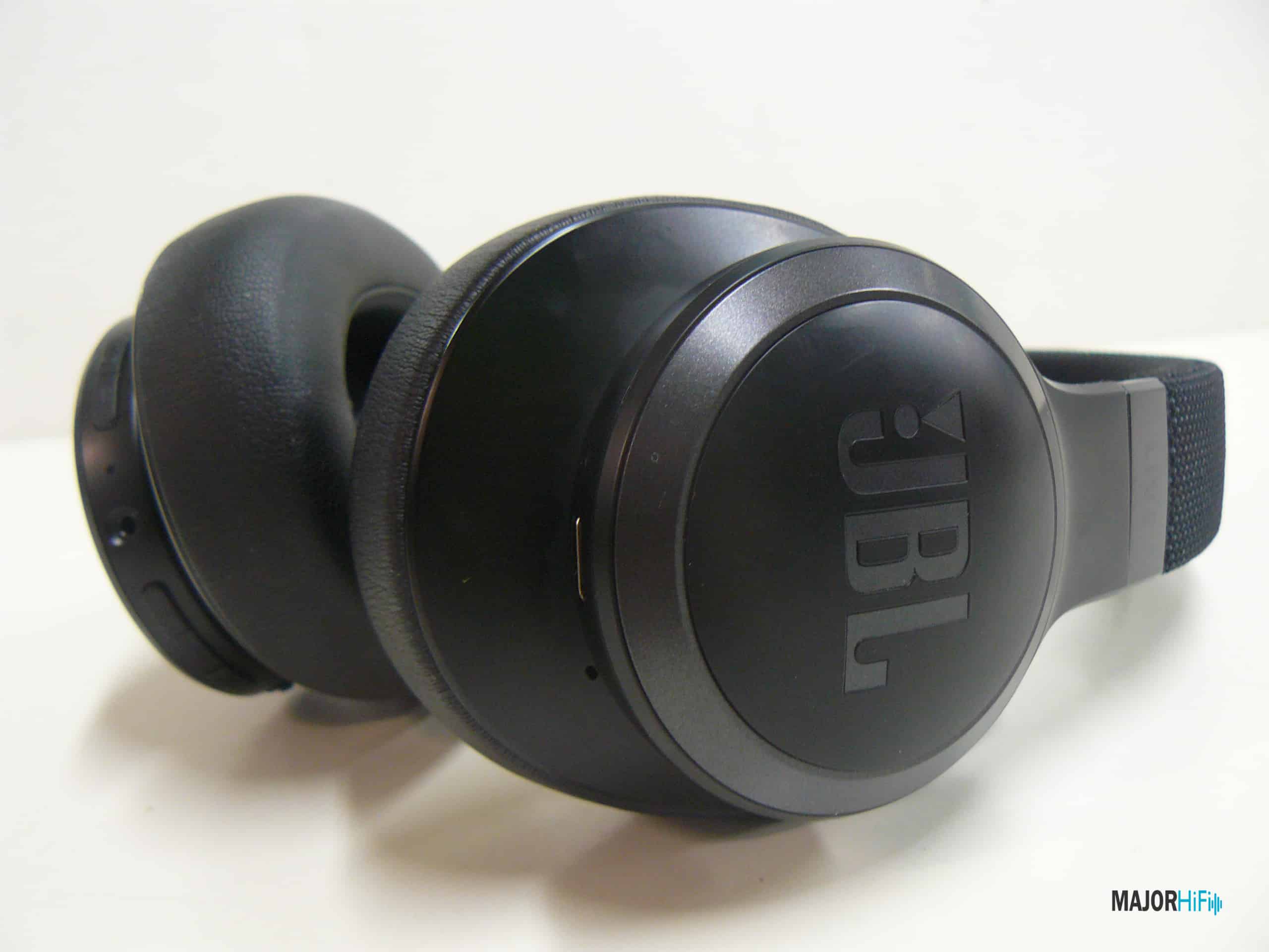 JBL Live 660NC - Wireless Over-Ear Noise Cancelling Headphones - Black