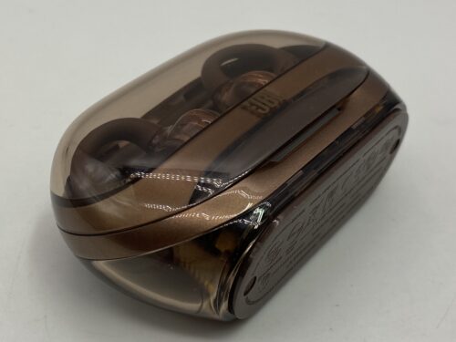 JBL Soundgear Clips case closed 