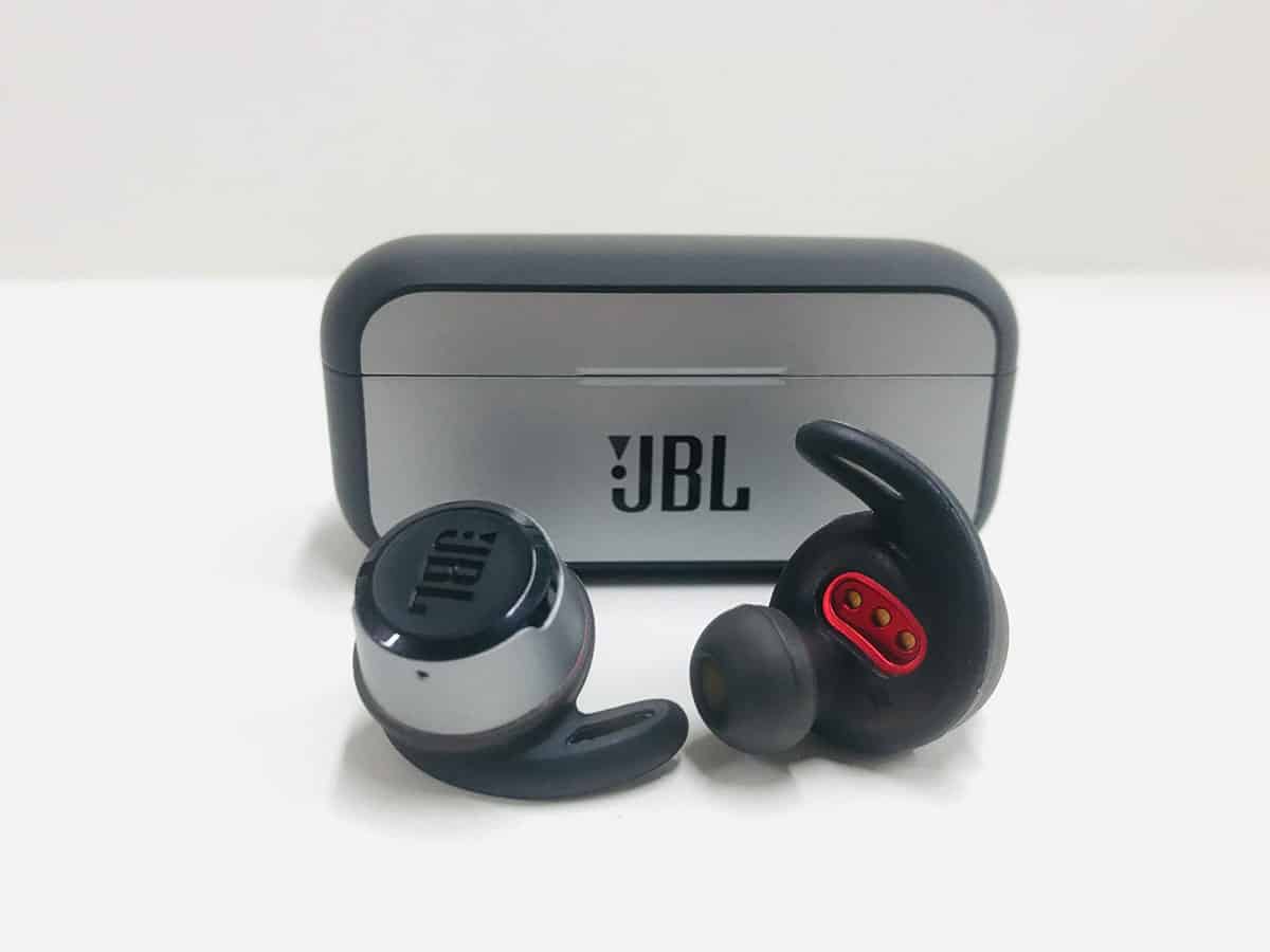 JBL brings active noise cancelling and IPX7 to its new true wireless earbuds  - JBL (news)
