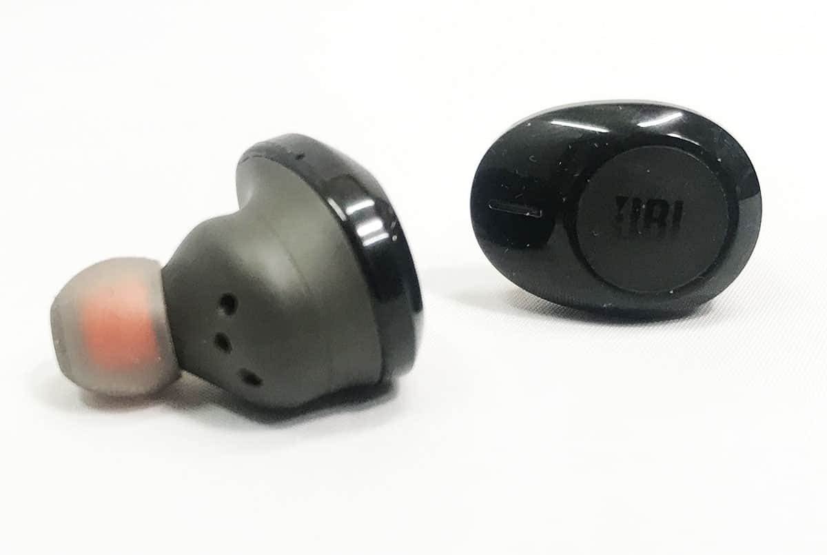 Jbl 120 black. JBL Tune 120 TWS. Амбушюры для JBL Tune 120 TWS.