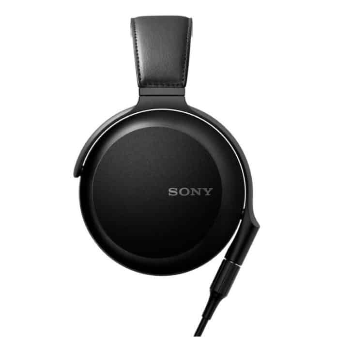 Sony MDR-Z7M2 Over-Ear Headphones Review