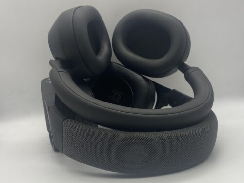 Yamaha YH-L700A Vs Sony WH-1000XM5 headband 