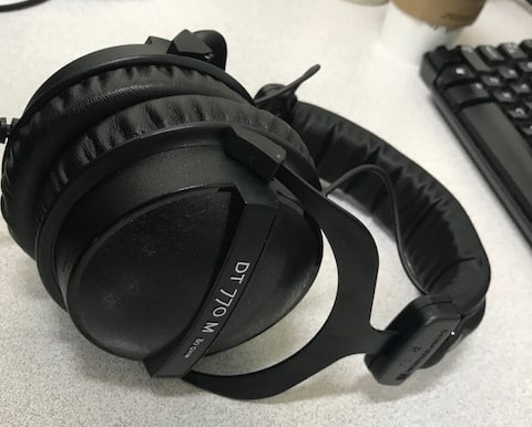 best headphones beyerdynamic dt 770 m