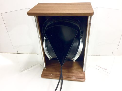 The Dan Clark Audio Voce in its stately box