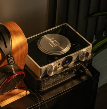 iFi Audio Introduces iCAN PHANTOM 1.5 Flagship Headphone Amplifier