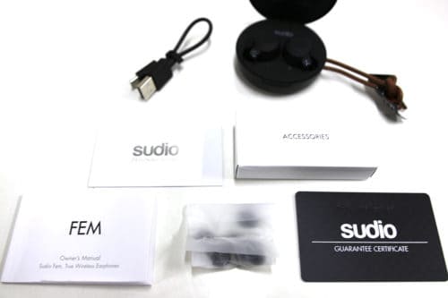sudio fem earbuds box and accessories